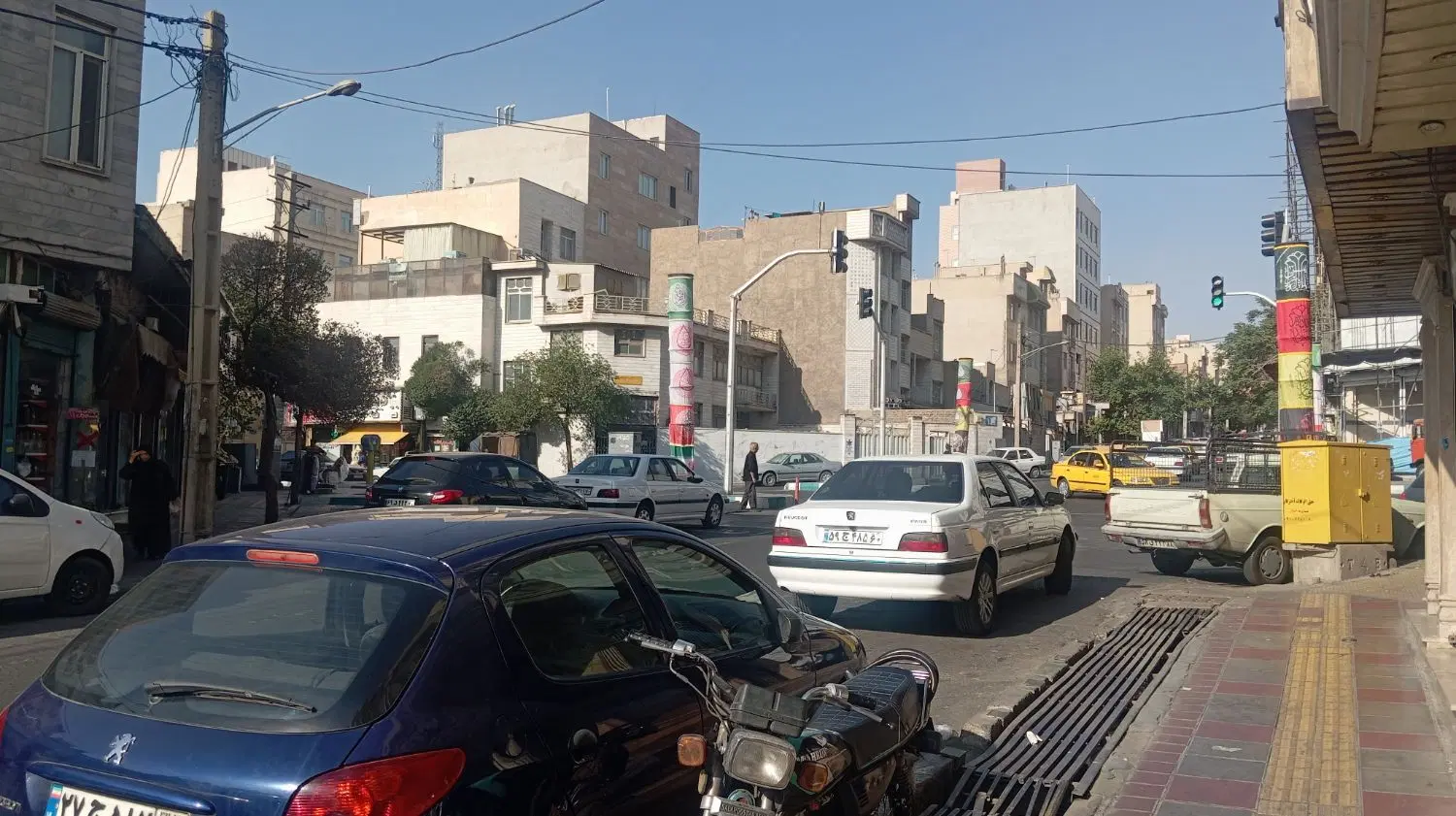 فروش ملکتجاری استثنایی موقعیت ممتاز و پررفت‌وآمد