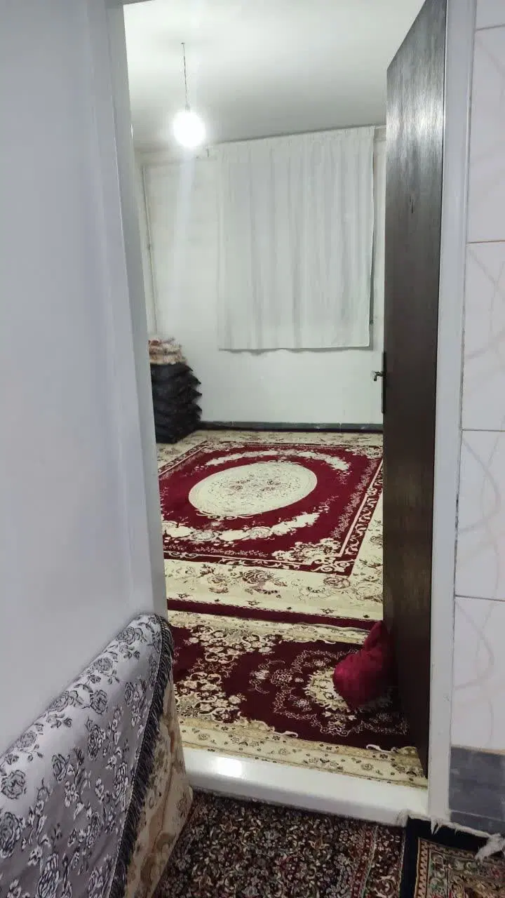 خانه دوطبقه دیزج(شهرک ولیعصر)