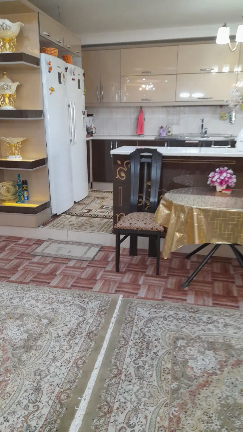 آپارتمان تک واحد ۱۱۰ متری پردیس ۱