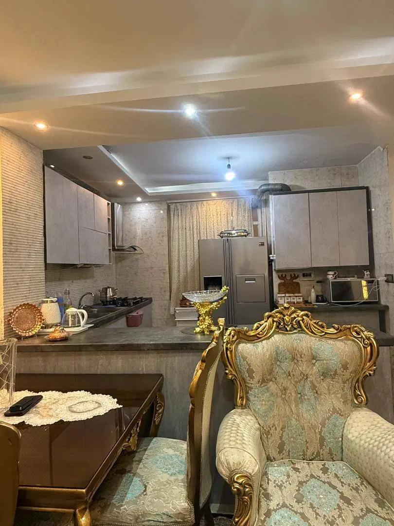 73 متری دو خواب