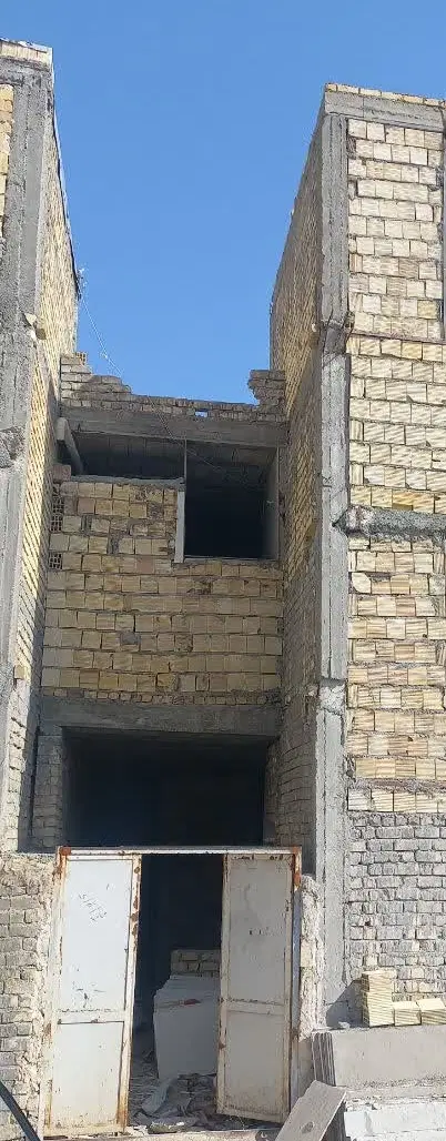اسکلت 75 متری در ماه فیروزان