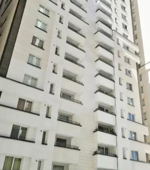 واحد ۶۰ متری کلید نخورده