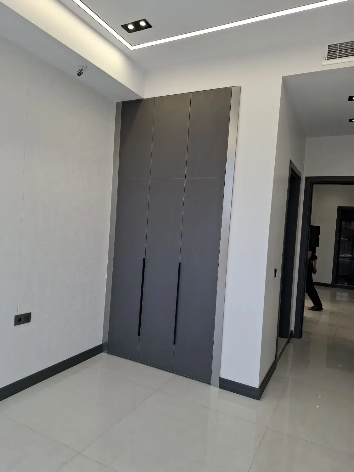 96متر 2خواب فول تجهیز سوپر لاکچری منطقه، لاله دوم