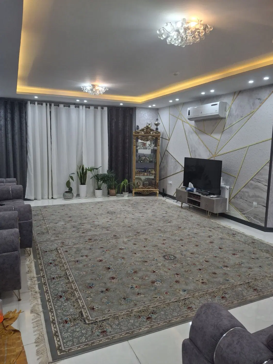 اپارتمان ۳خوابه مستر دار  وام دار