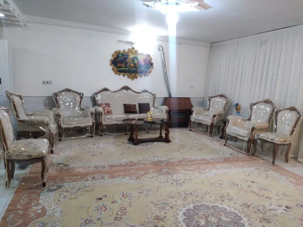 اجاره یک واحد طبقه همکف شریعتی حکمت