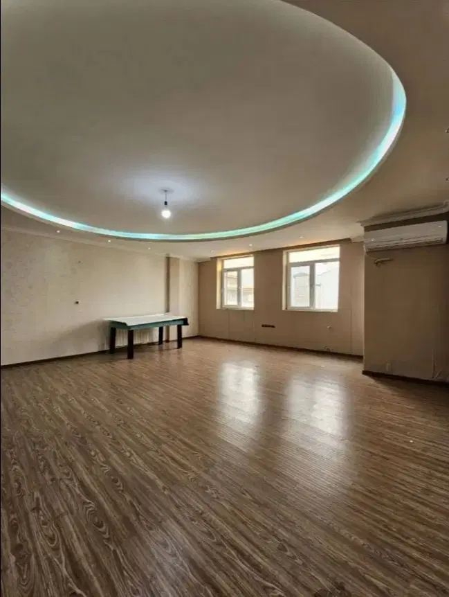 ۱۴۱ متری ۳ خواب خیابان ۱۰۴ گلسار