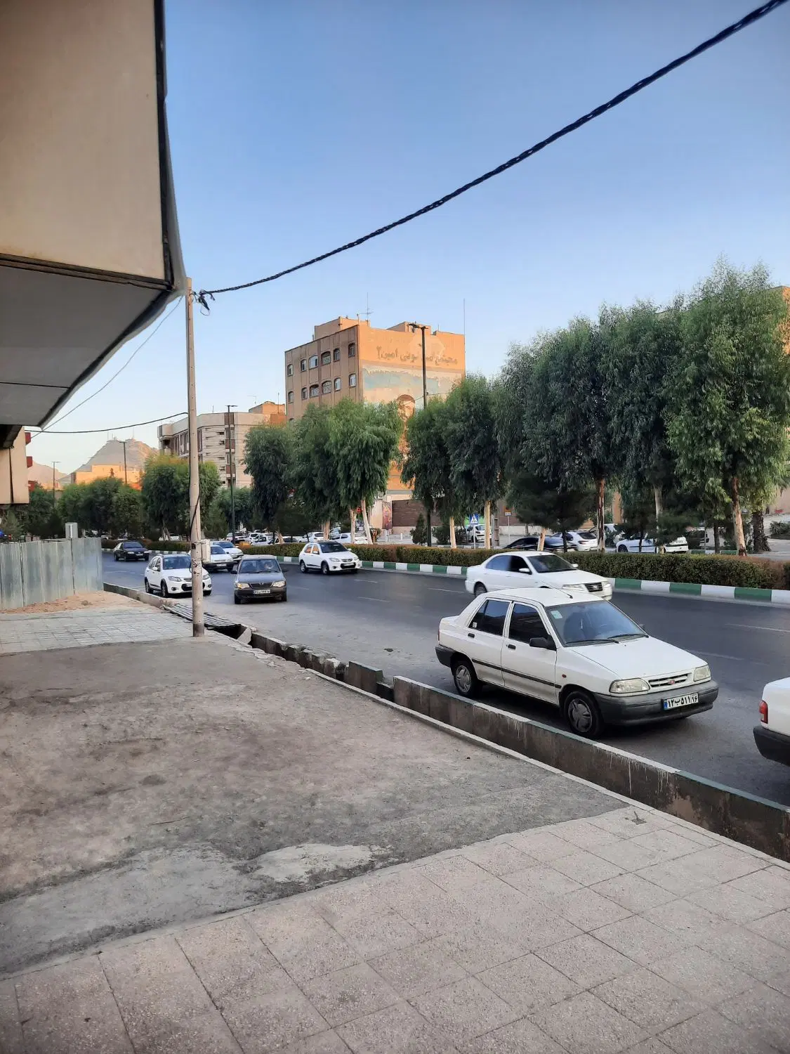 140متر مغازه تجاری بحر بلوار کریمی میدان مفید
