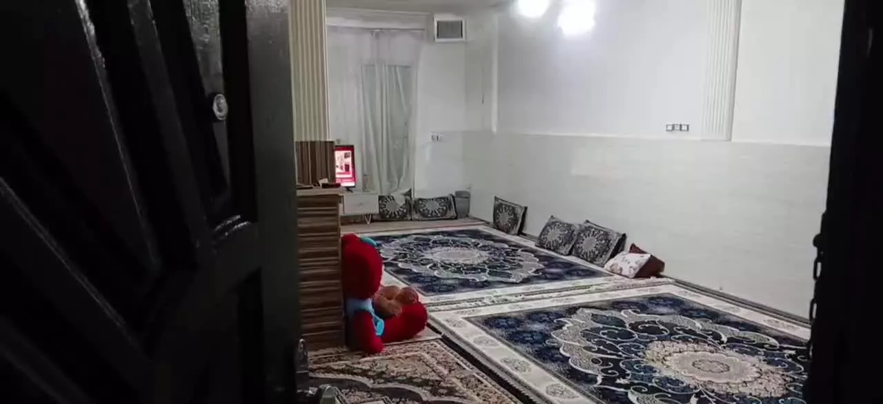 آپارتمان ۹۵ متری شهرک امام حسین (میان آباد)