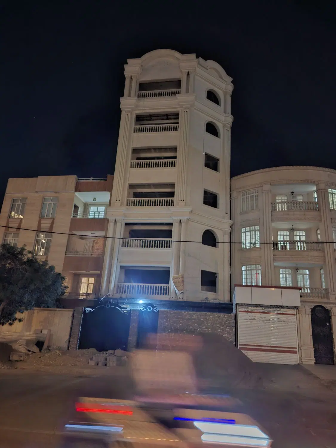 اجاره ۳۶۰ مترباشگاه بدنسازی شهرک