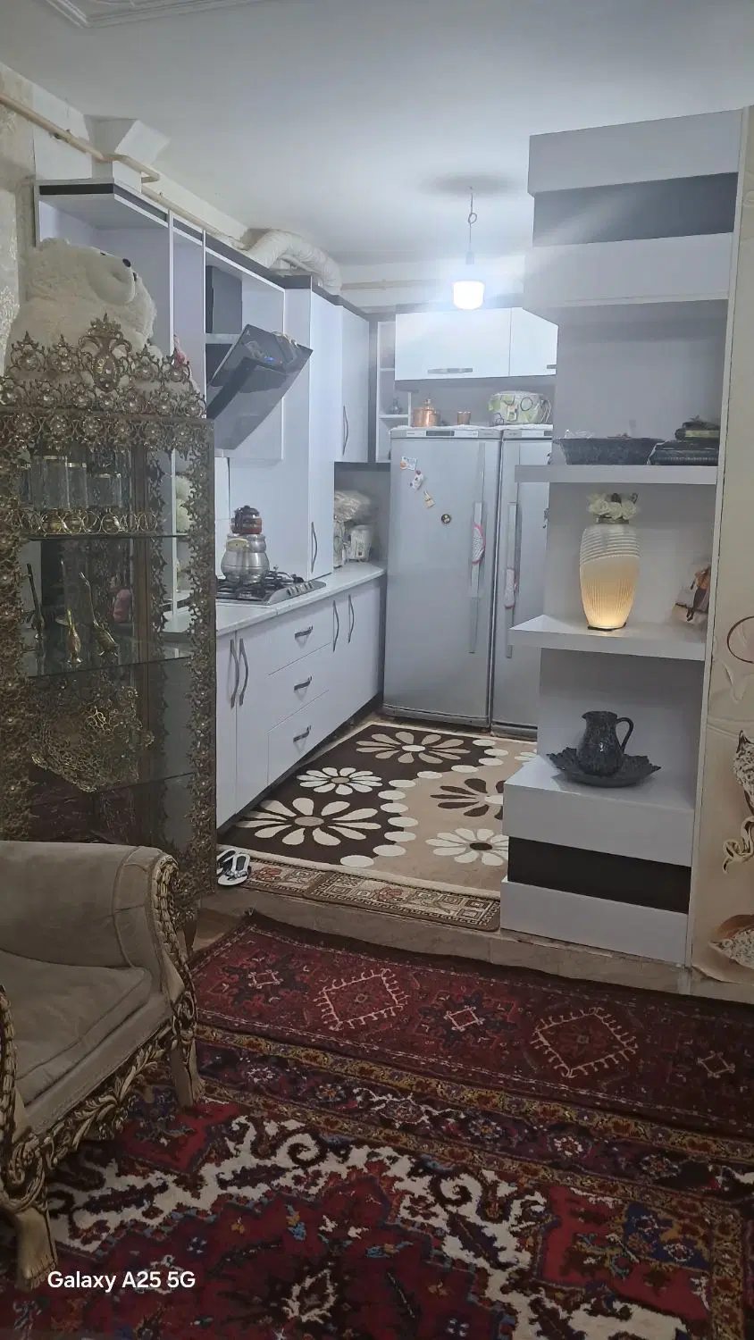 آپارتمان ۶۰ متری در آخر مفتح