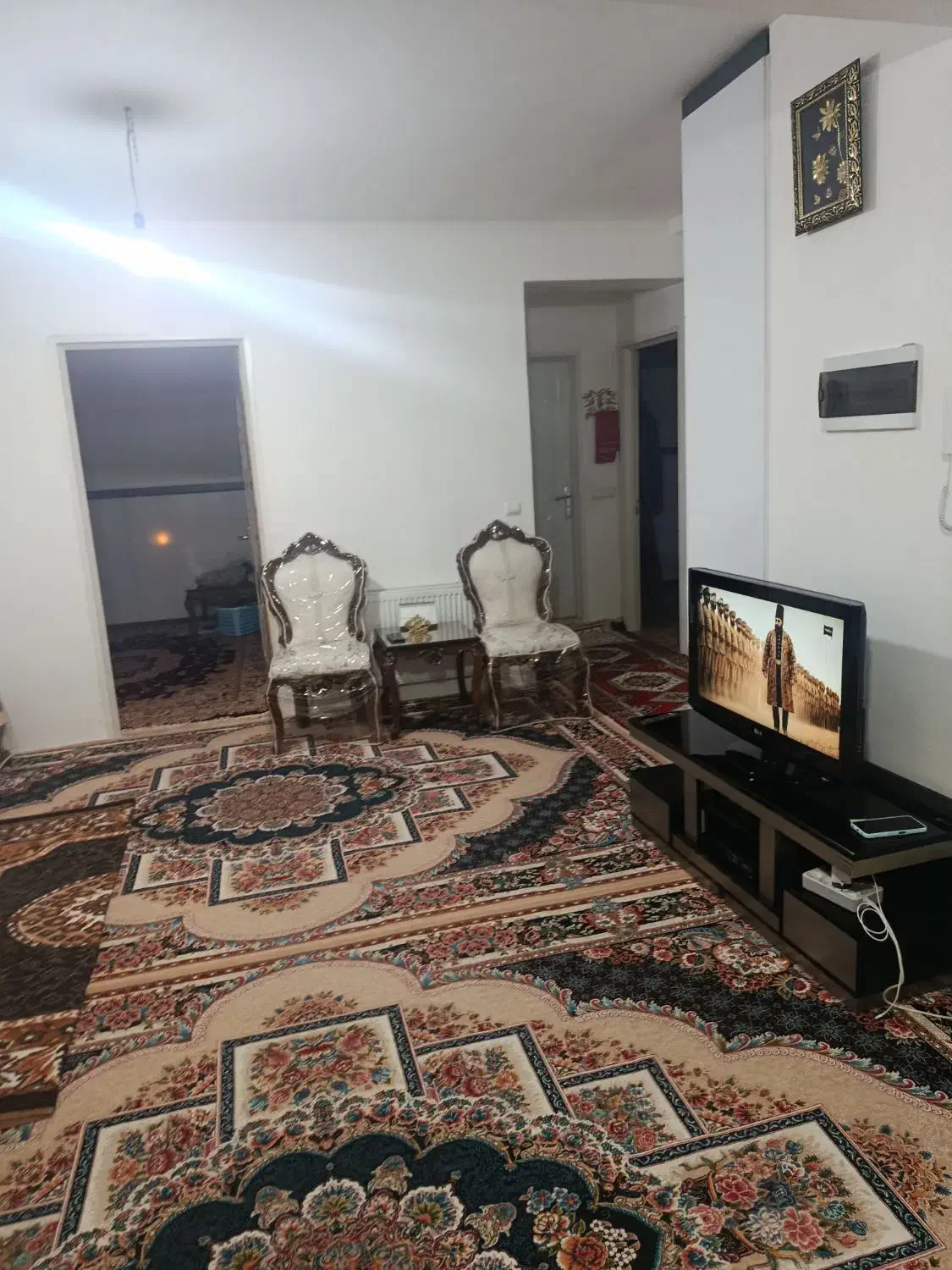 رهن اجاره آپارتمان 95متری در اندیشه