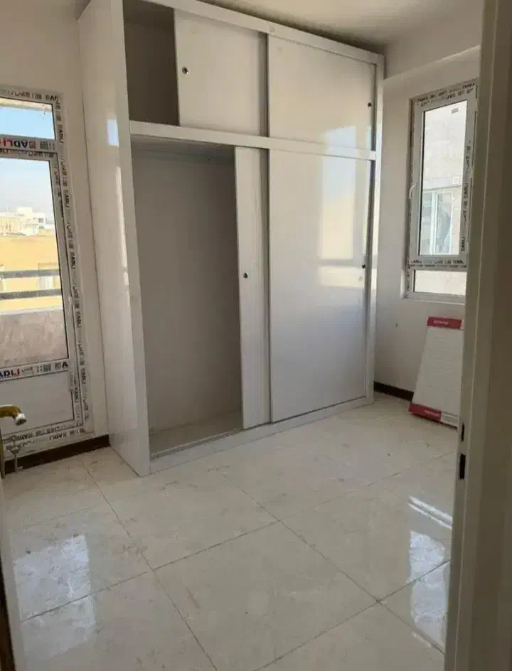 آپارتمان ۷۷ متری کلیدنخورده با پارکینگ اختصاصی