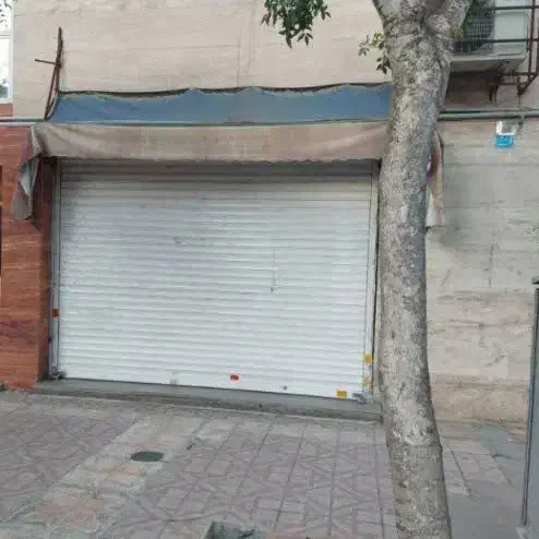 فروش تجاری ۲۸ متری با امکانات