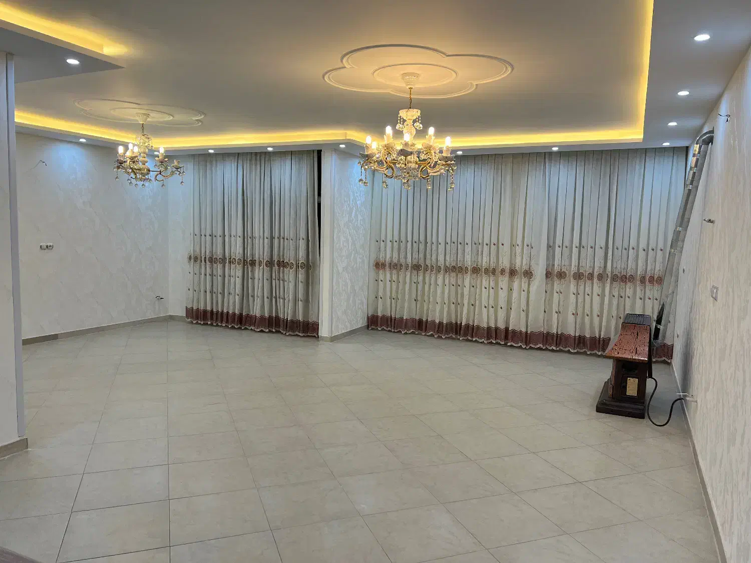 آپارتمان مسکونی
