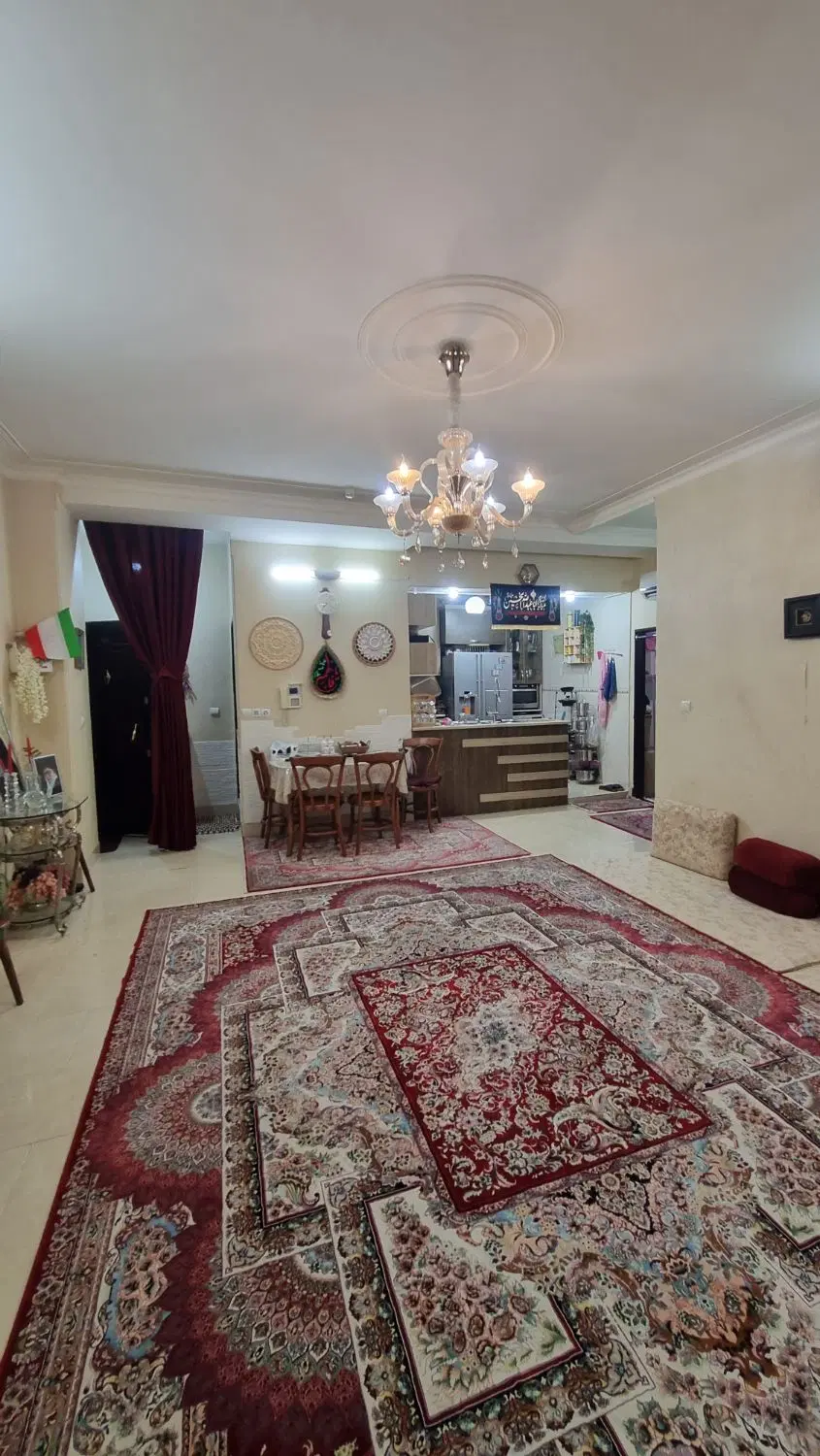 آپارتمان ۹۲ متر _ خوش،نقشه _ پارکینگ مسقف