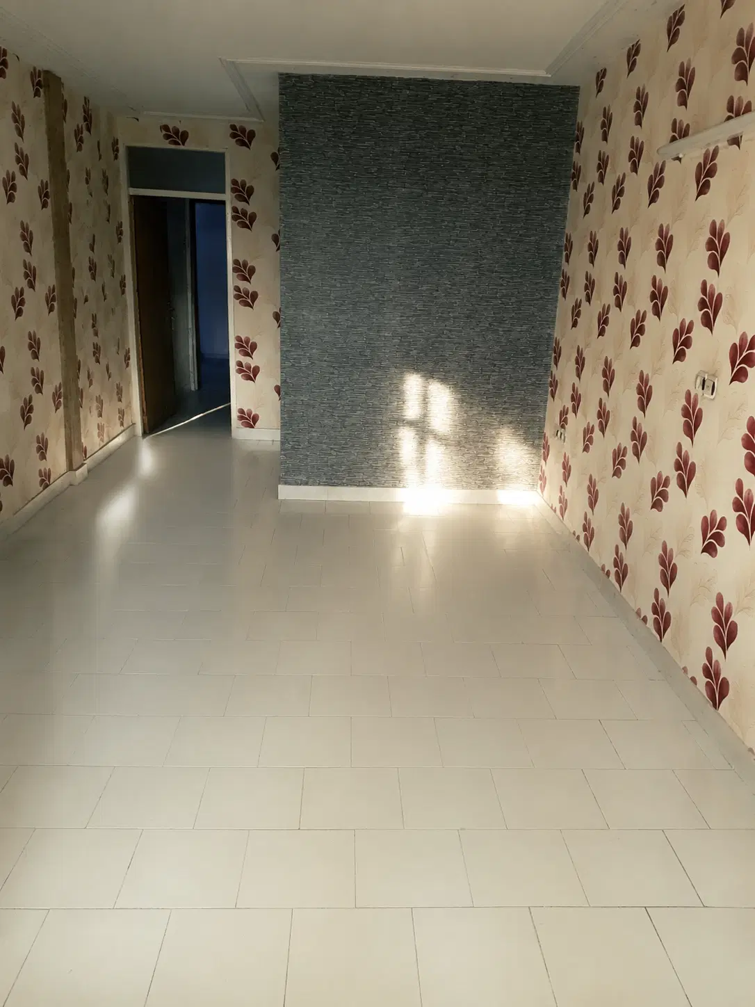 فروش واحد۵۵ متری حیدراباد خیابان ۷ تیر