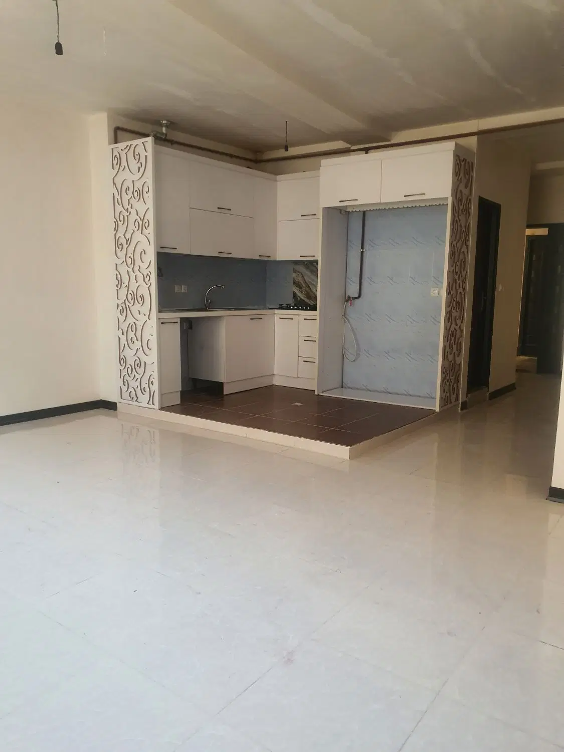 فروش آپارتمان ۸۰ متری مسکن مهر کمالوند اصفهانی ساز