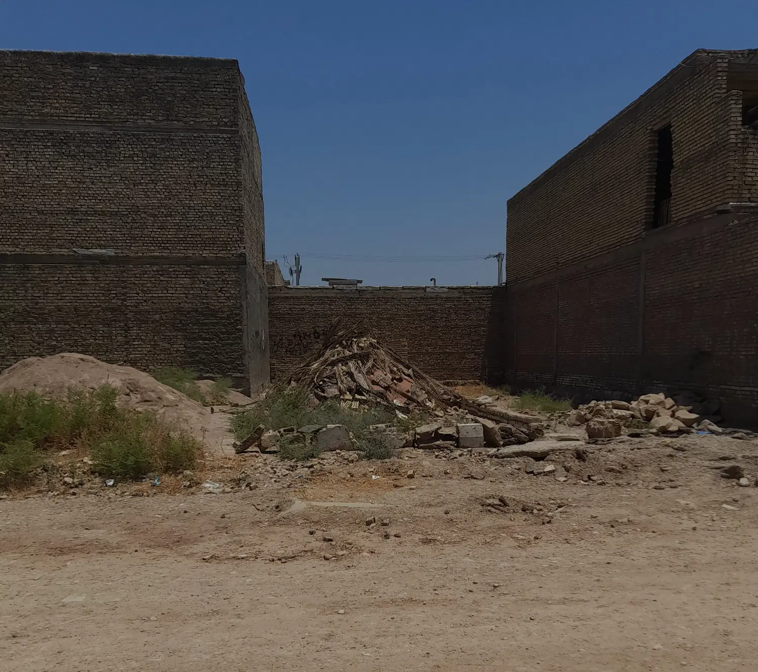 زمین در اسلام آباد اهواز