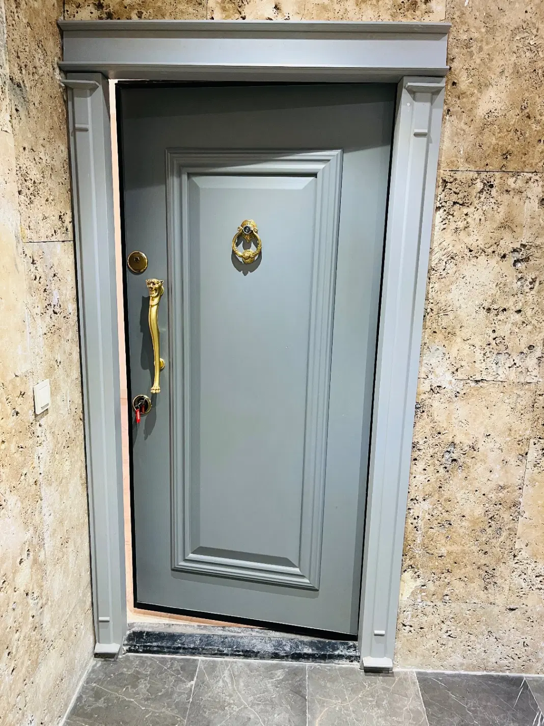 فروش آپارتمان در بهترین کوچه منطقه گلها
