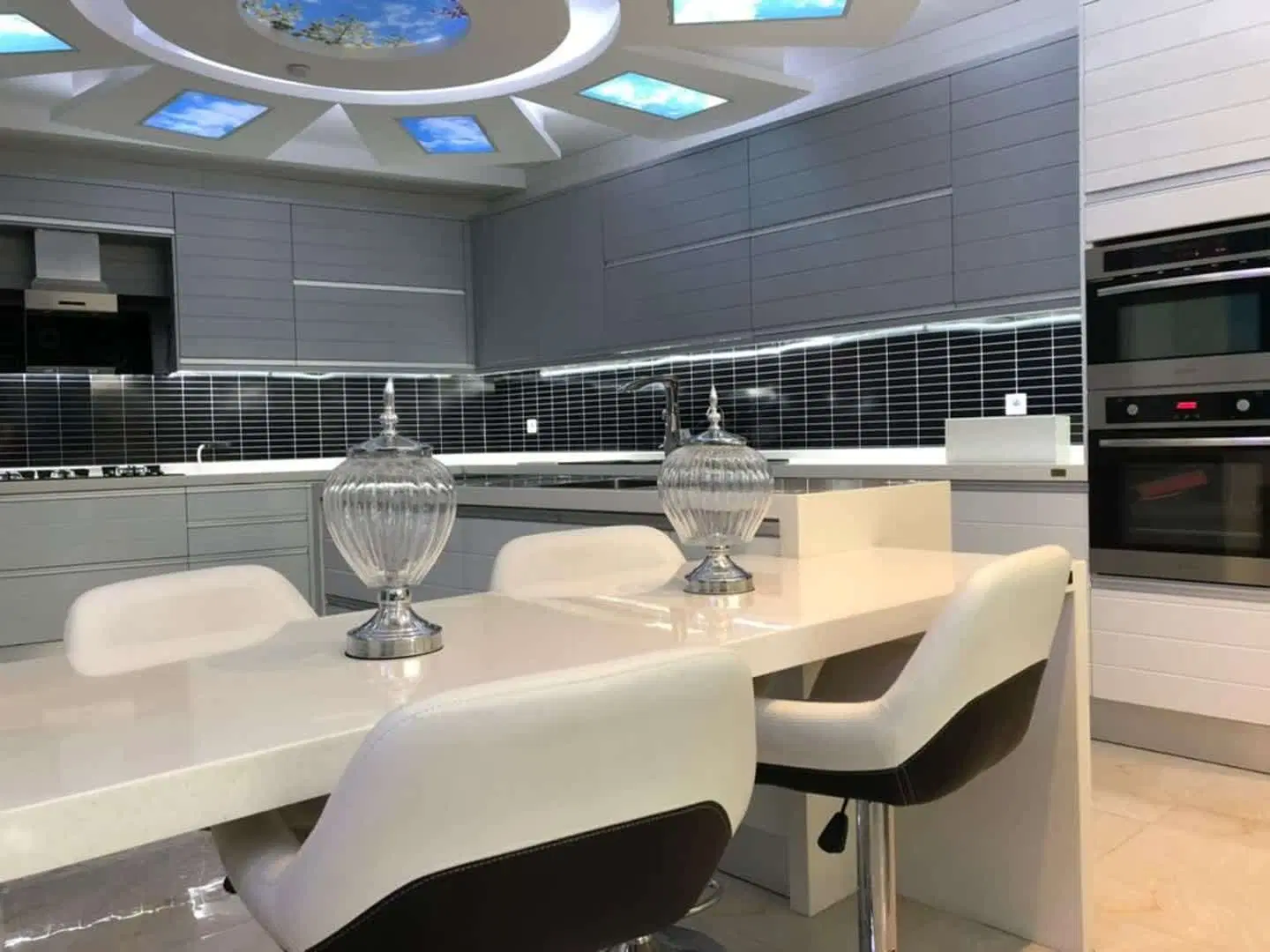 اپارتمان ۳خوابه ۱۶۵متری