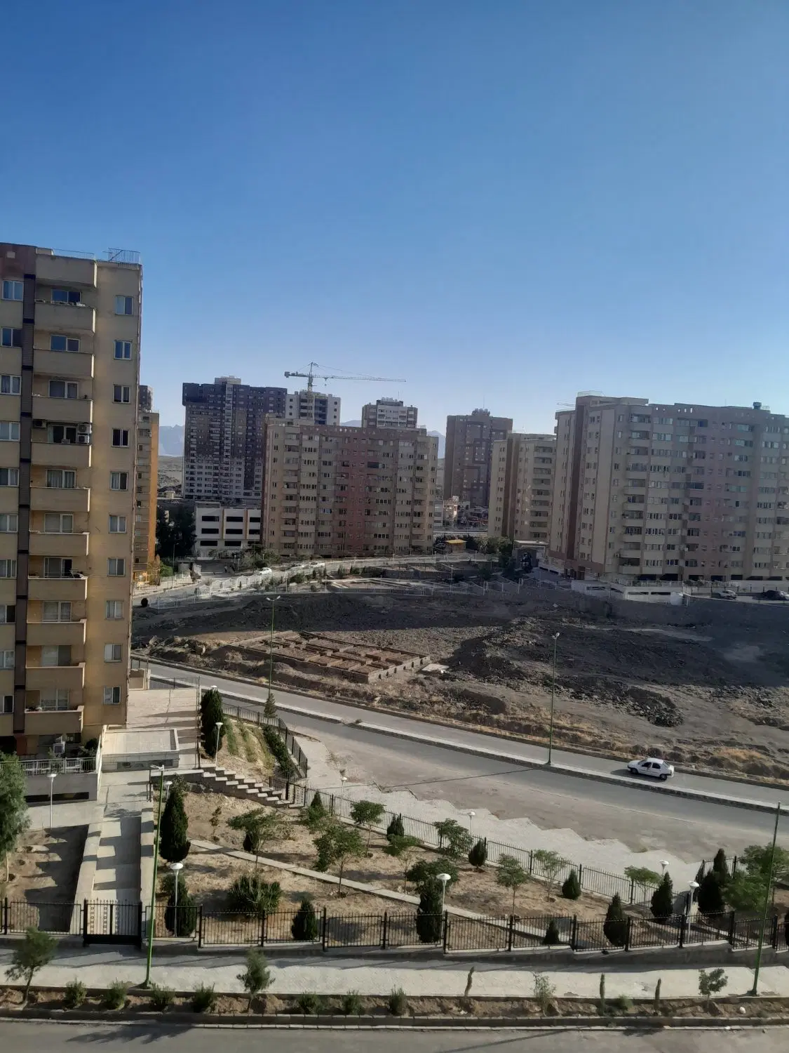 رهن واجاره واحد ۲ خوابه جنوبی ۱۲۲ متری