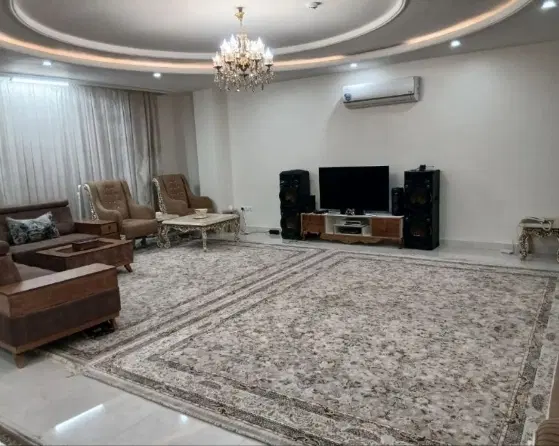 آپارتمان ۱۱۱ متری _مصطفی خمینی_بهار