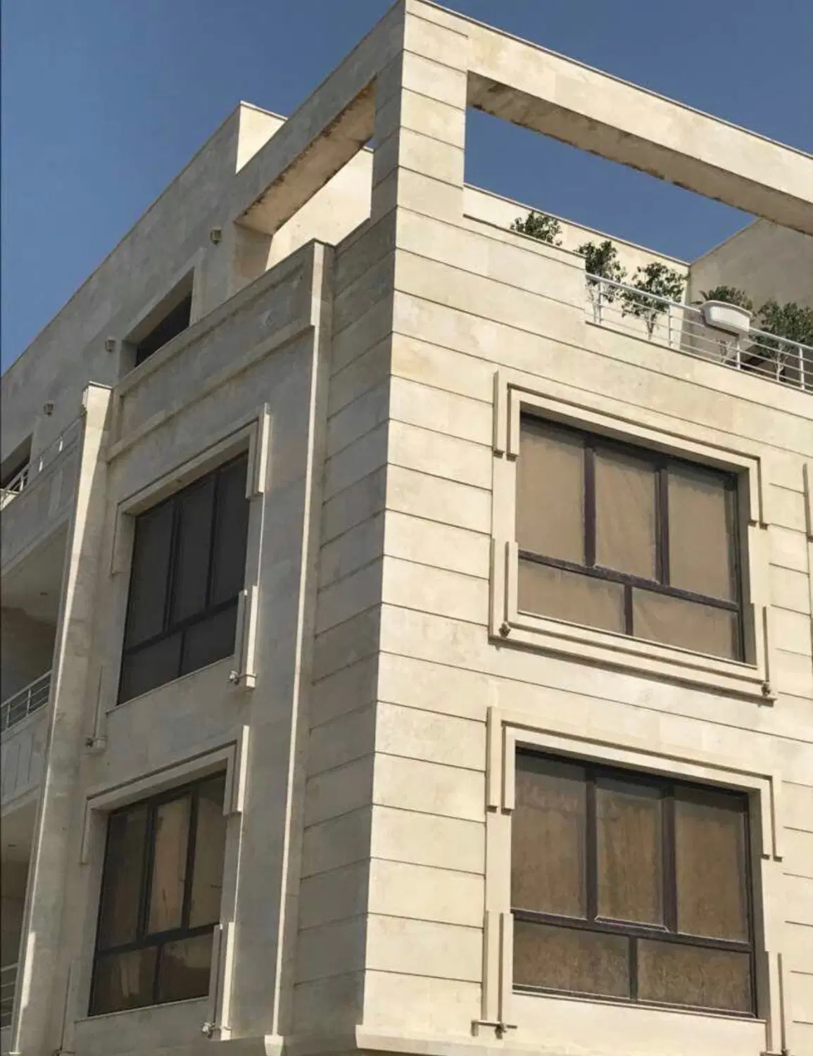 فروش ۶۴ متری