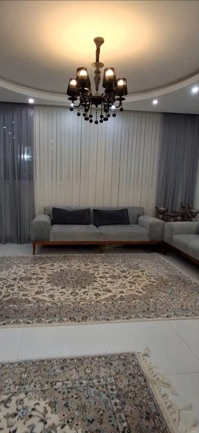 اجاره آپارتمان شیک خیابان سایت