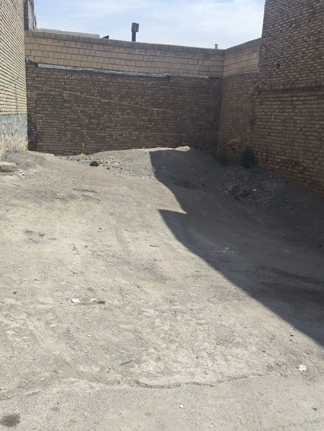 زمین ننله
