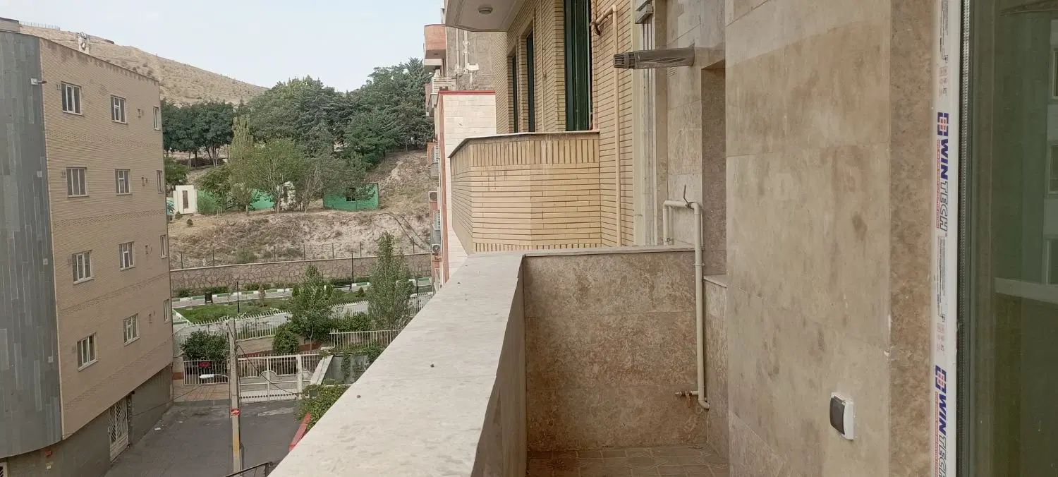 اجاره واحد140متری طبقه3درکوی دادگستری
