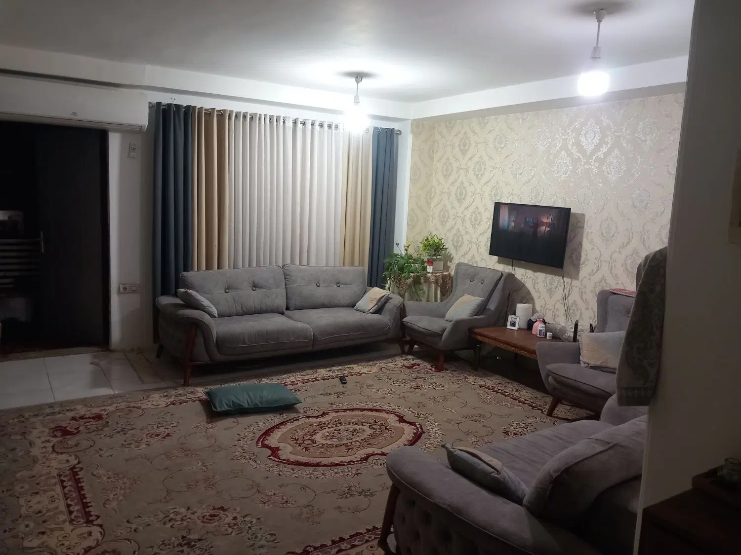 خانه اپارتمانی