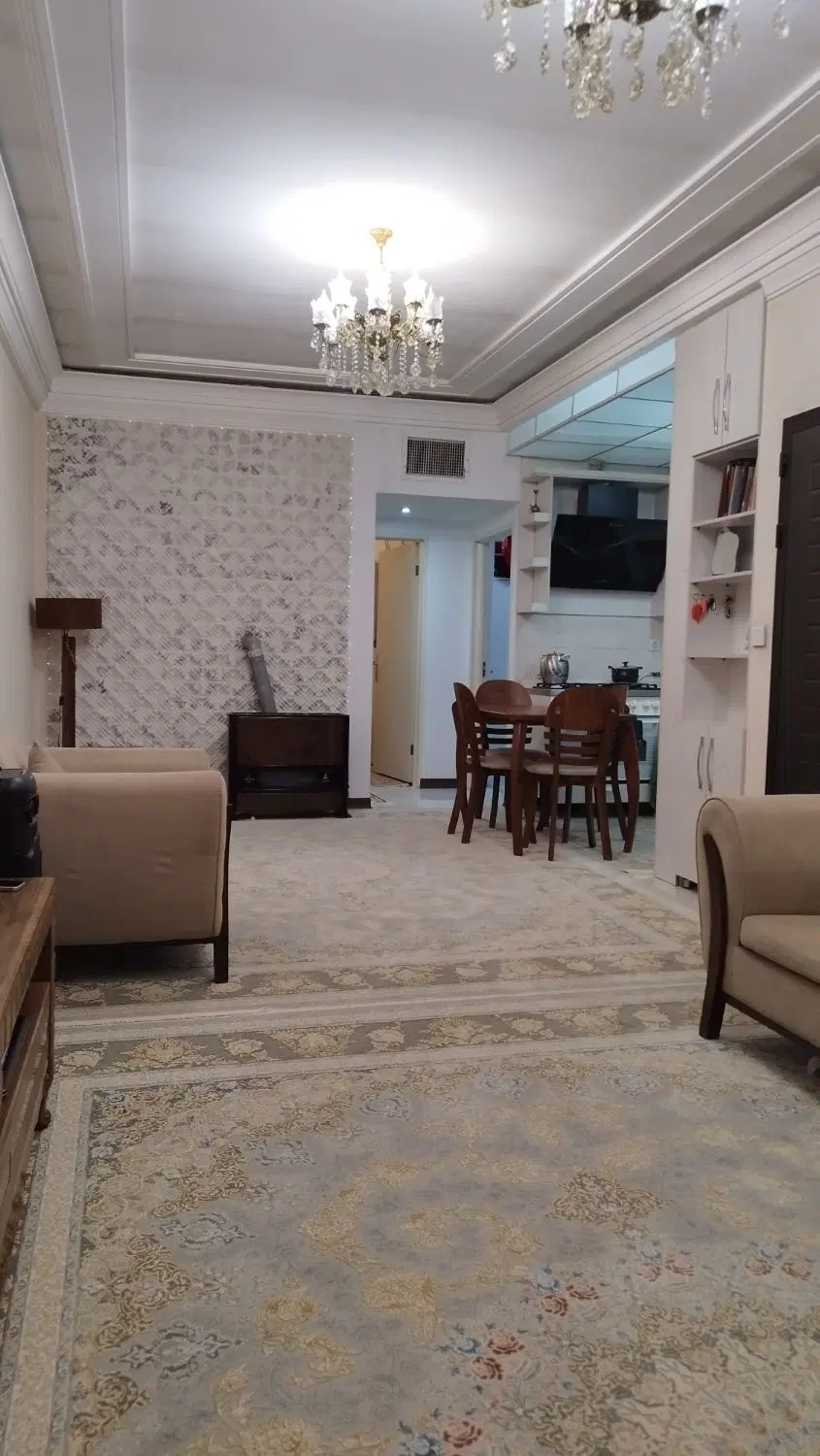فروش آپارتمان 70 متر خوش نقشه و دلباز