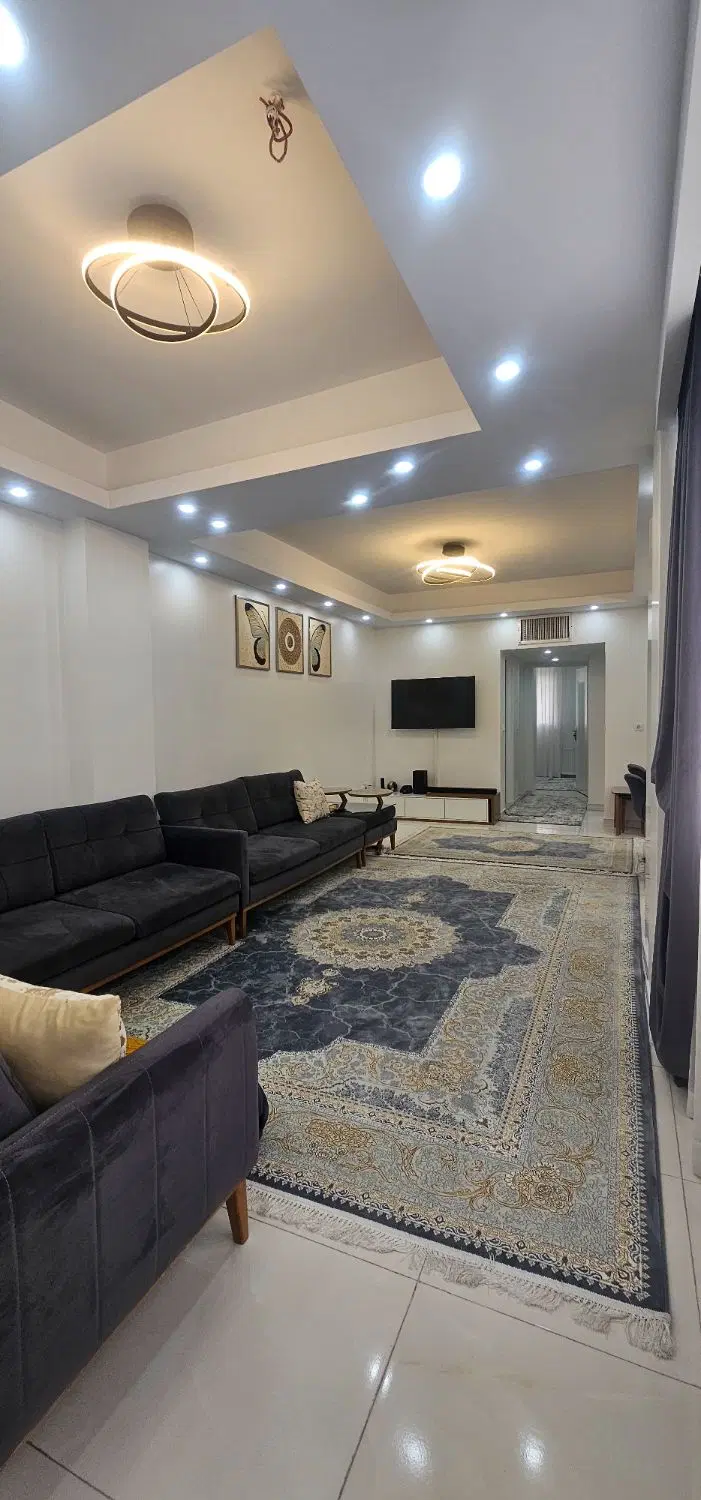فروش ۸۵ متری ۳ ساله  با پارکینگ و اسانسور