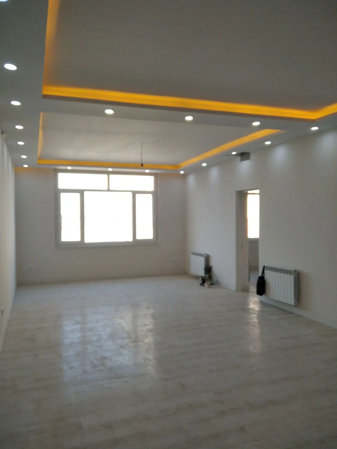 آپارتمان تک واحدی انتهای بلوار سجاد(صدف)