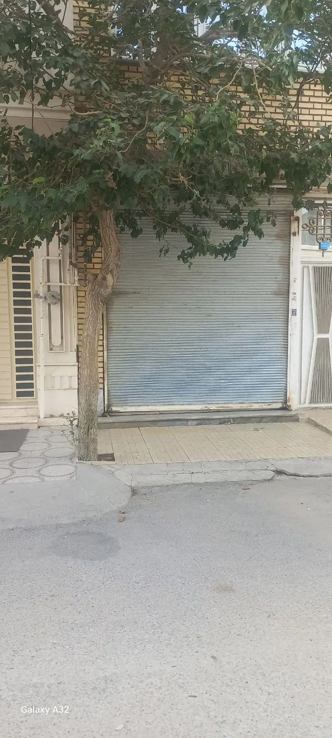 ۳۰مترمغازه تجاری