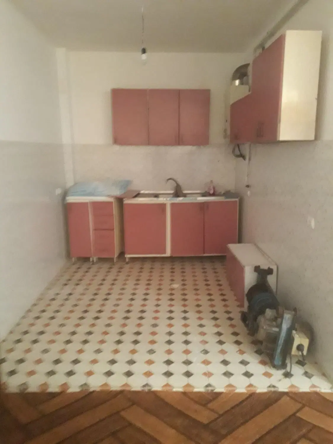 آپارتمان طبقه همکف ۶۰متری مفتح