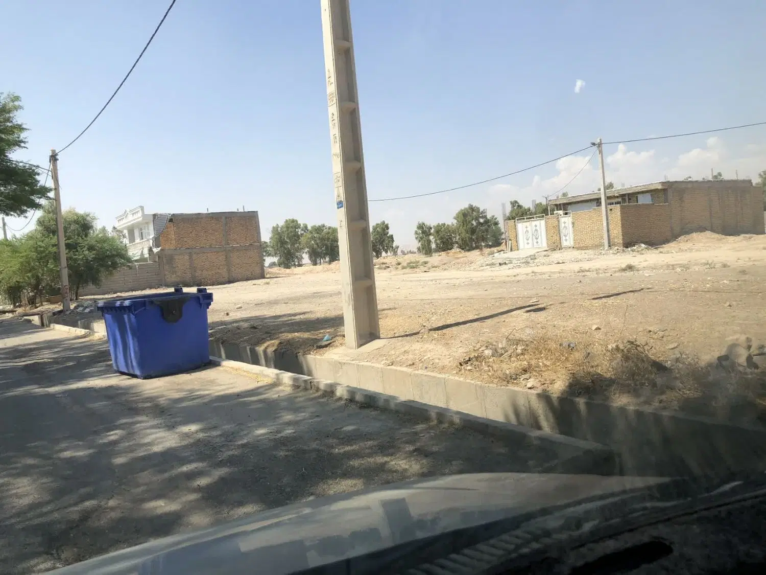 زمین مسکونی تجاری