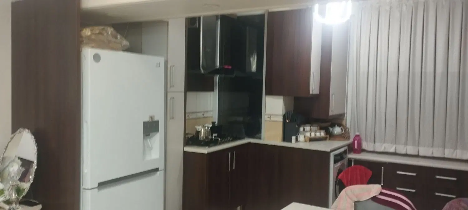 ۷۵متر عظیمیه طبقه سوم روبه آفتاب