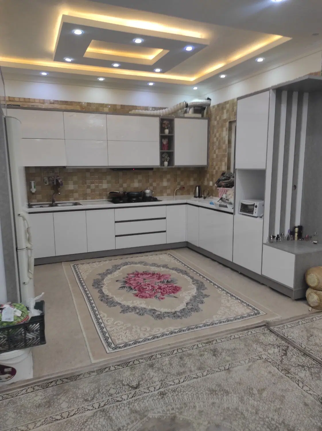 خونه 2طبقه تنگک مریم