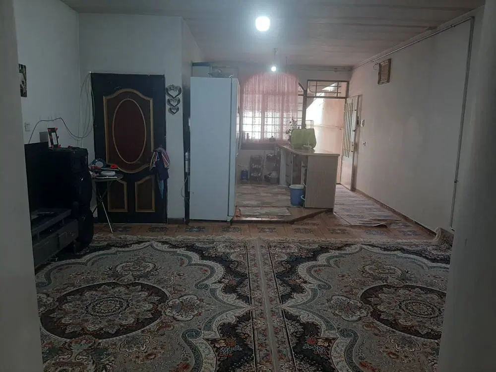 ویلایی 100 متری چهارباغ