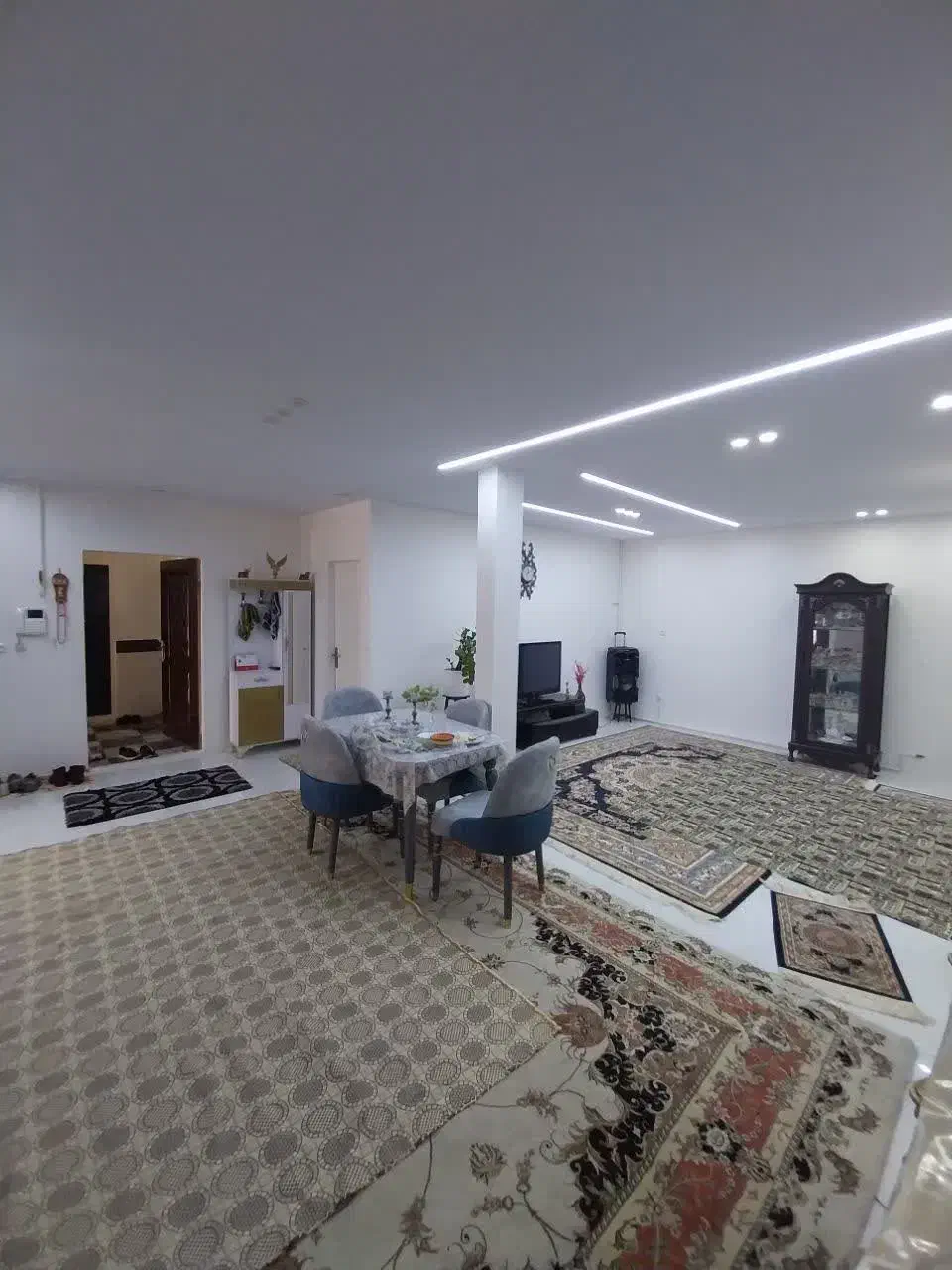 آپارتمان ۱۱۶ متری خیابان اصلی برغان