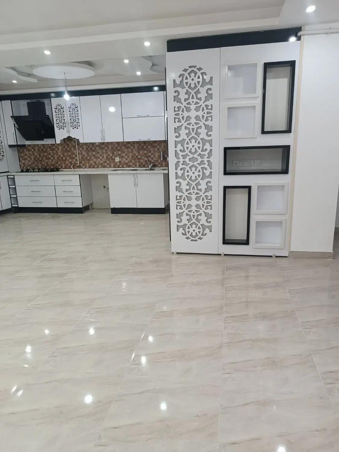 یک واحد اپارتمان دو خوابه پردیس فول