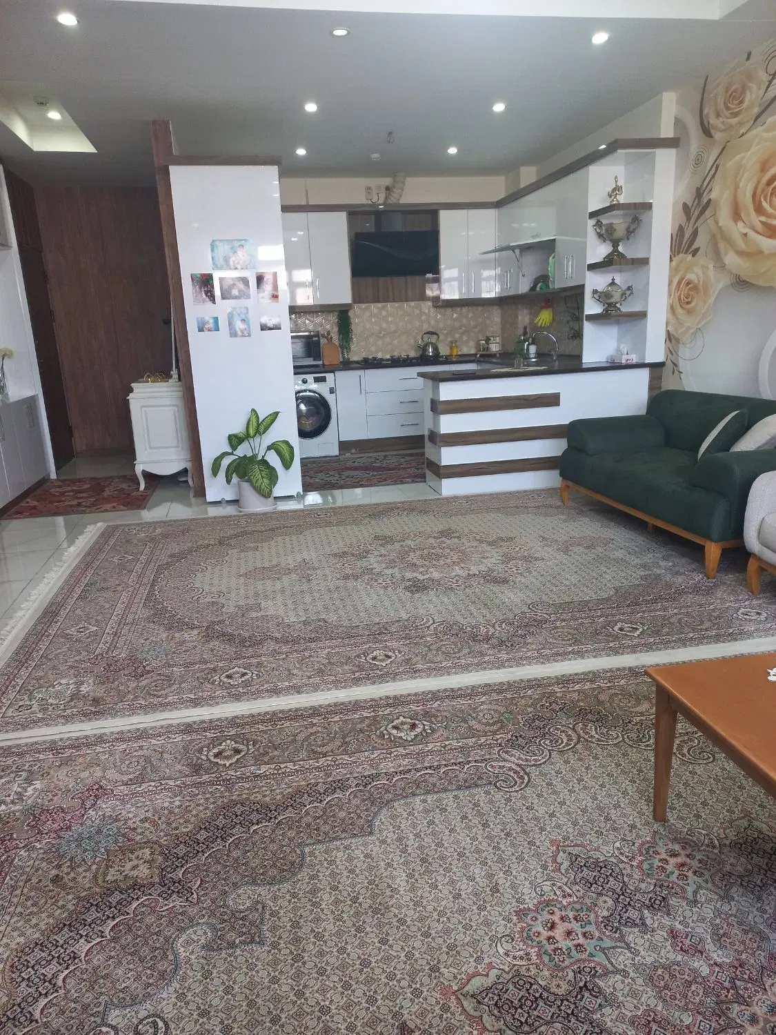آپارتمان ۹۵ متری حسابی فول