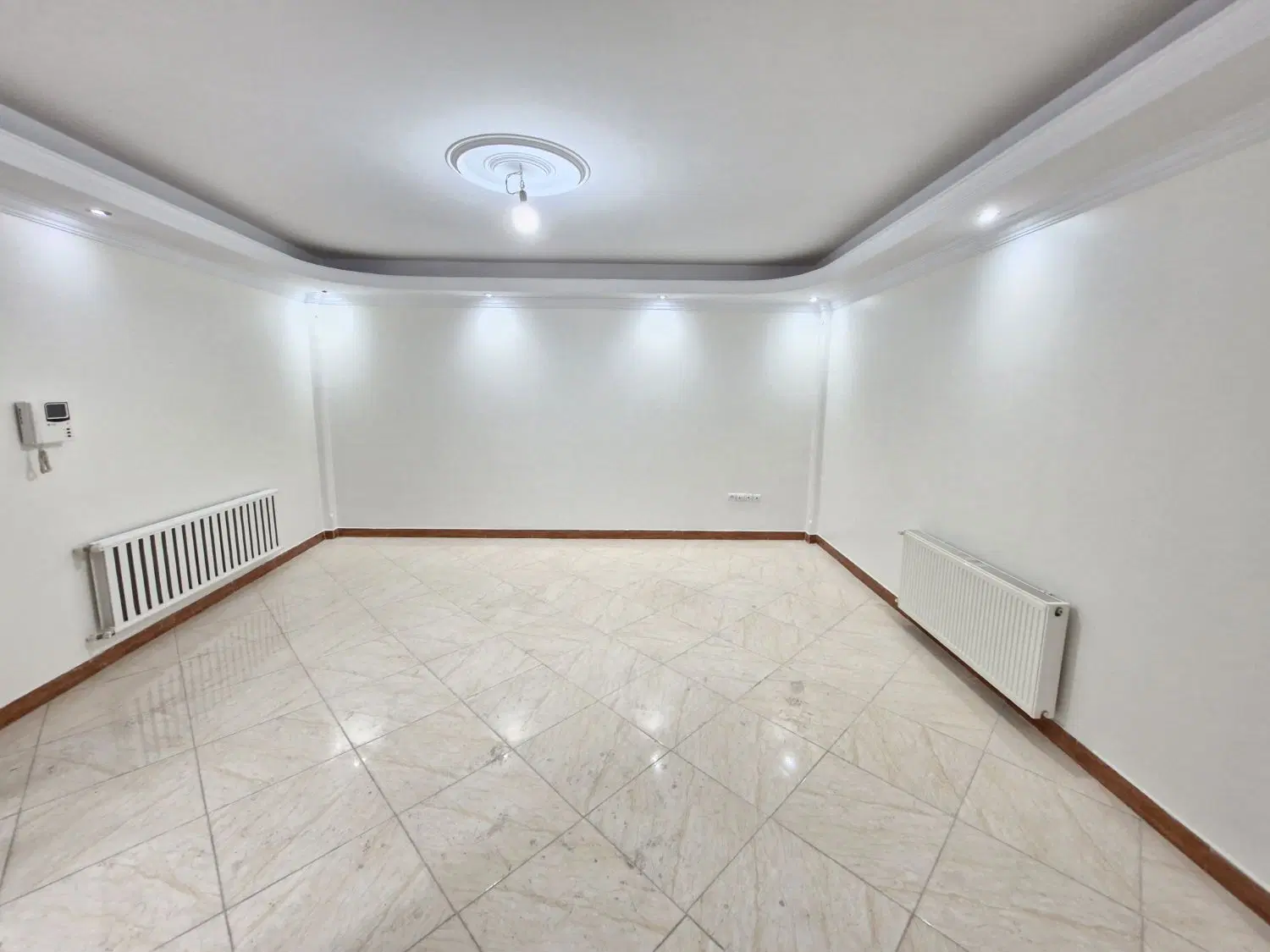 آپارتمان۶۸مترنامجو(خواجه نظام)_تکواحدی_تخلیه