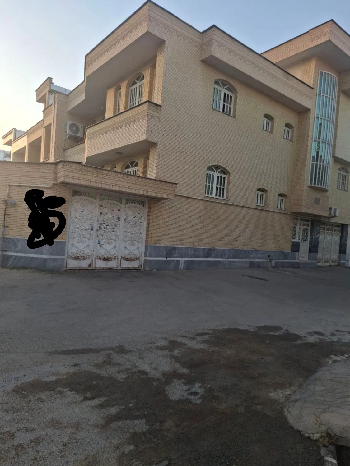 فروش منزل دوطبقه در سفیر جنوبی