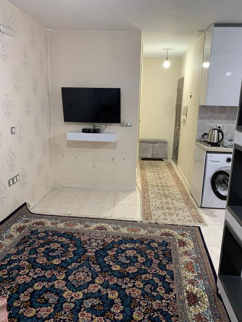 واحد 40 متری