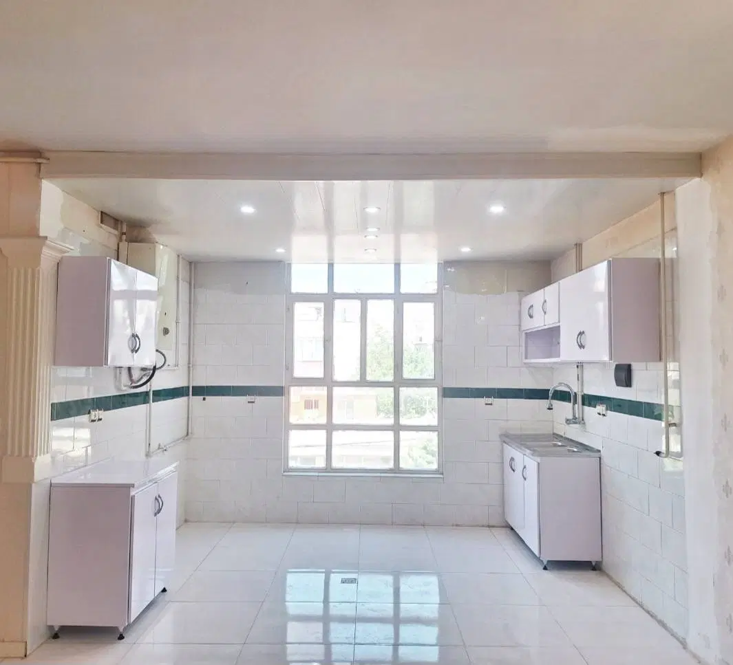 آپارتمان خوش نقشه با بهترین موقعیت مکانی