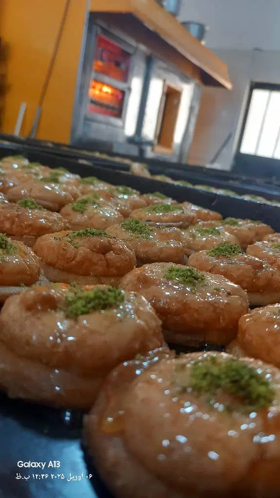 اجاره مغازه و کارگاه قنادی با وسایل کامل