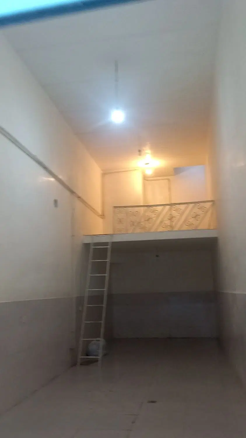 کارگاه و مغازه