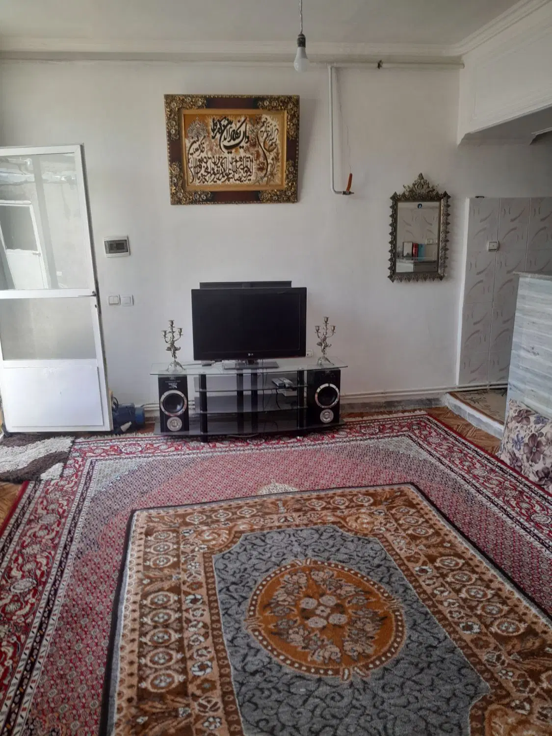 خانه در الوار سفلی